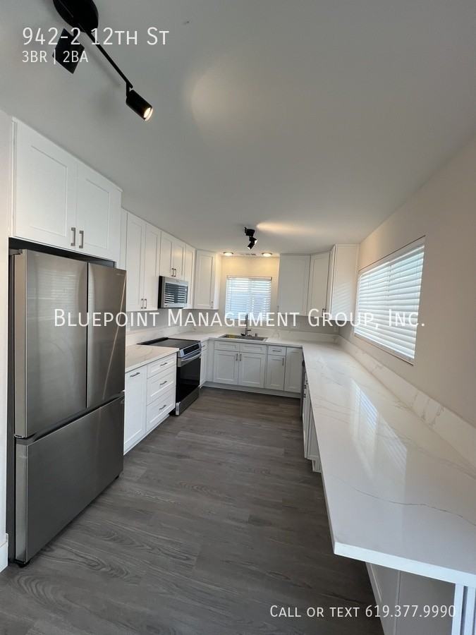 942 12th St ## 2 - Photo 4 of 23