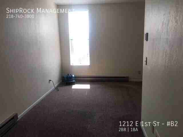 1212 E 1st St #B2 - Photo 7 of 14