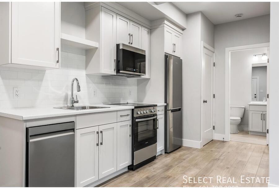 44714 Willowstream Rd - Photo 2 of 8