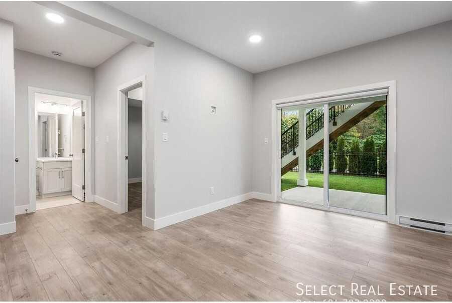 44714 Willowstream Rd - Photo 3 of 8