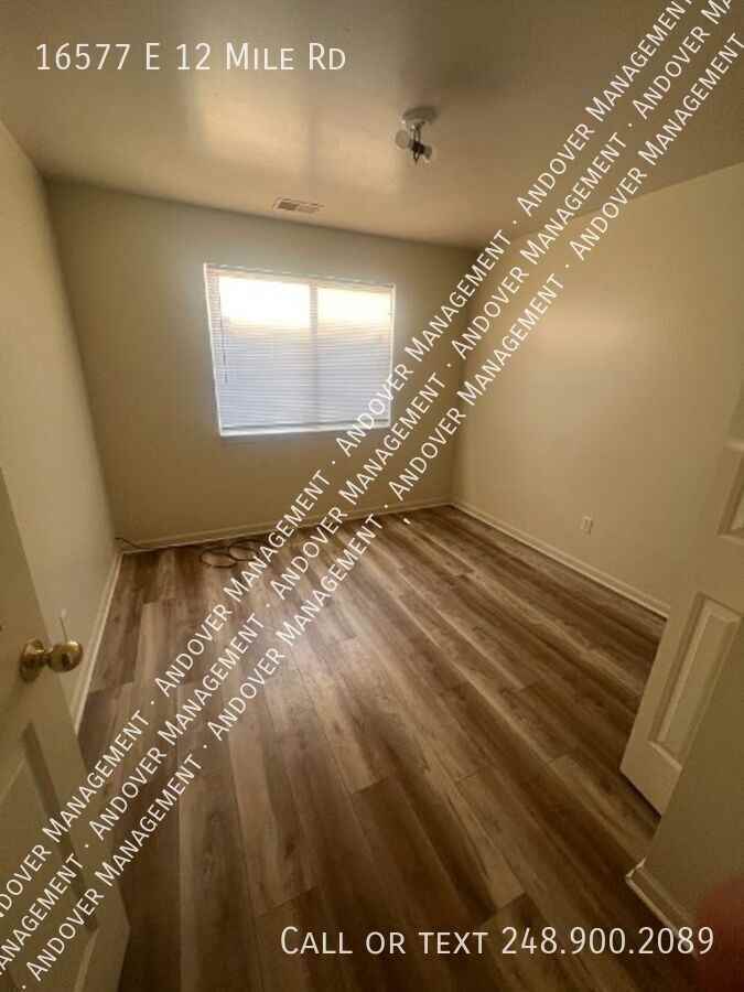 16577 E 12 Mile Rd - Photo 6 of 8