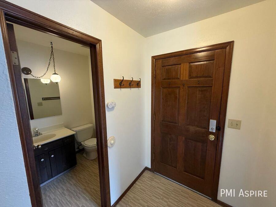 2680 5th St - Photo 2 of 17