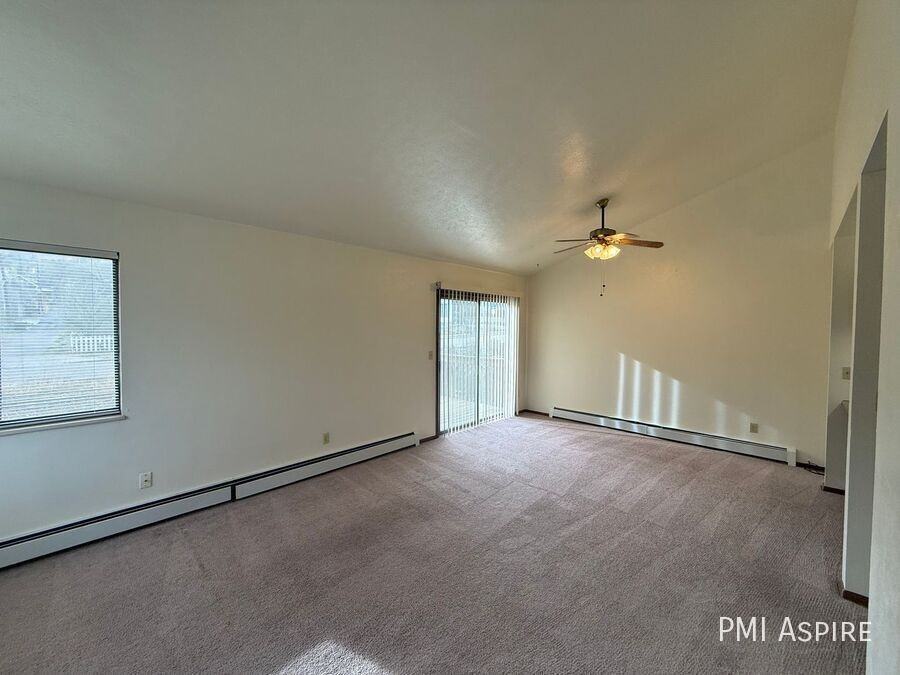 2680 5th St - Photo 4 of 17