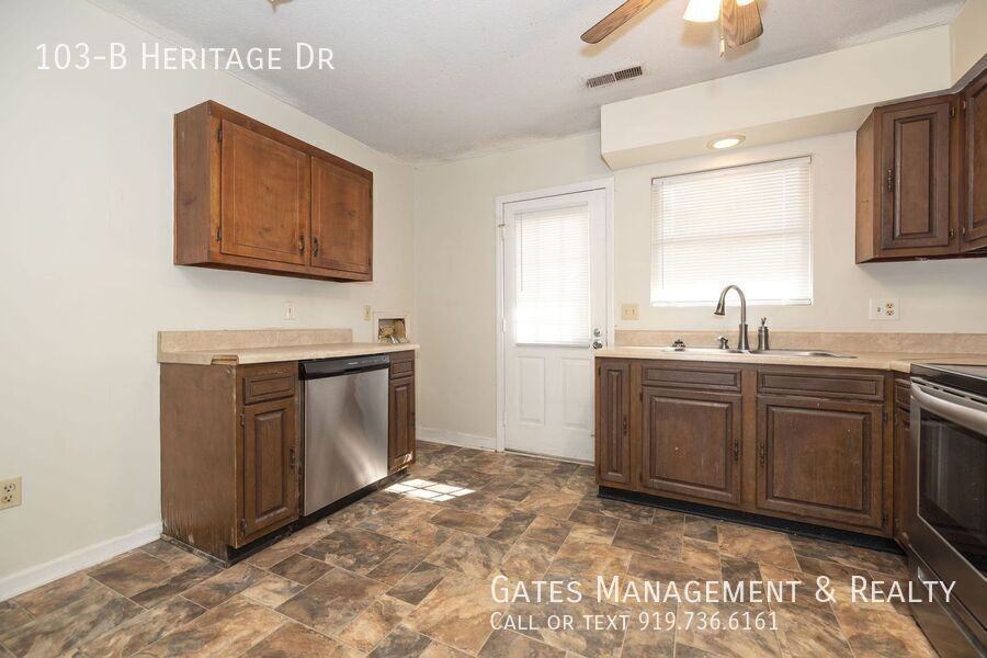 103 Heritage Dr Apt B - Photo 6 of 18