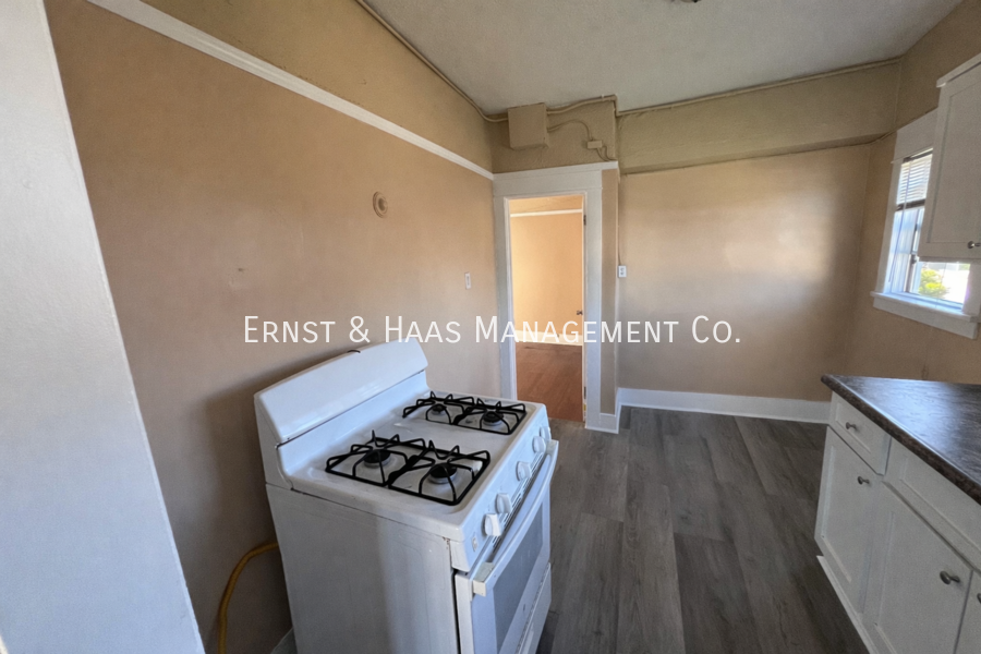 847 Cerritos Ave #03 - Photo 7 of 10