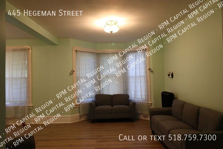 445 Hegeman St - Photo 3 of 22
