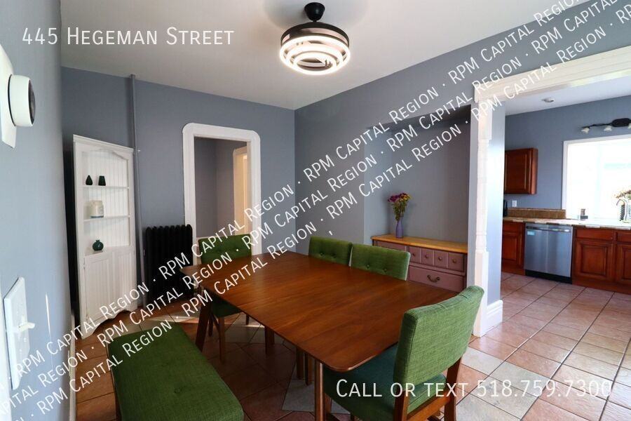 445 Hegeman St - Photo 5 of 22