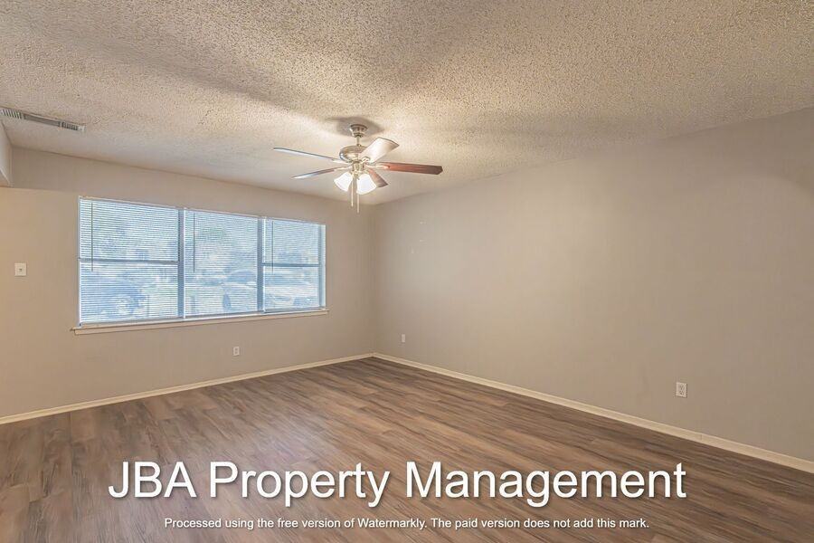 1770 Belshire Ct - Photo 6 of 31