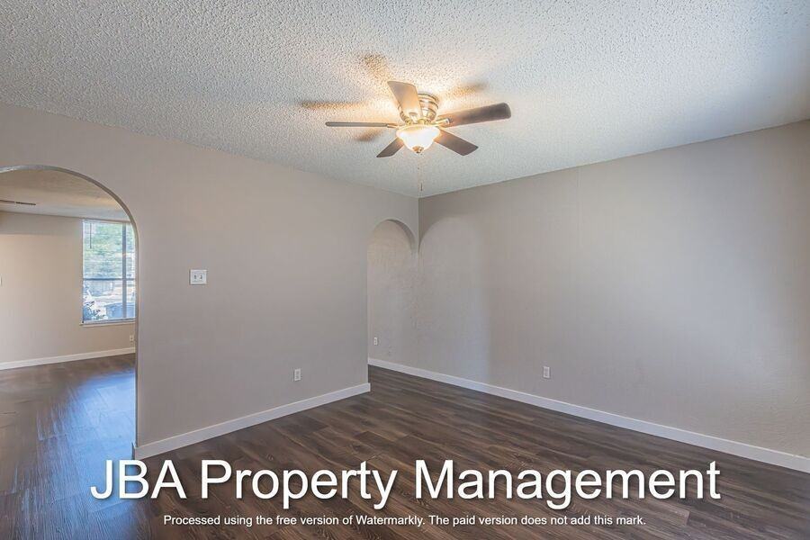 1776 Farleigh Ct #1776F - Photo 7 of 36