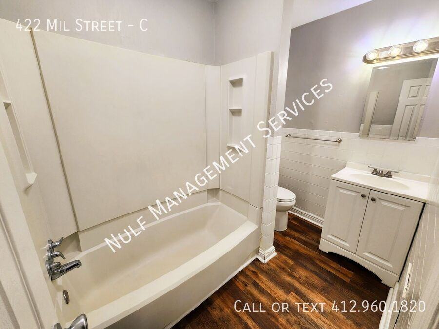 422 Mill St #C - Photo 5 of 5