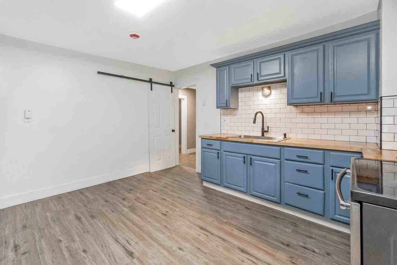 2269 Pennsylvania - Photo 5 of 35