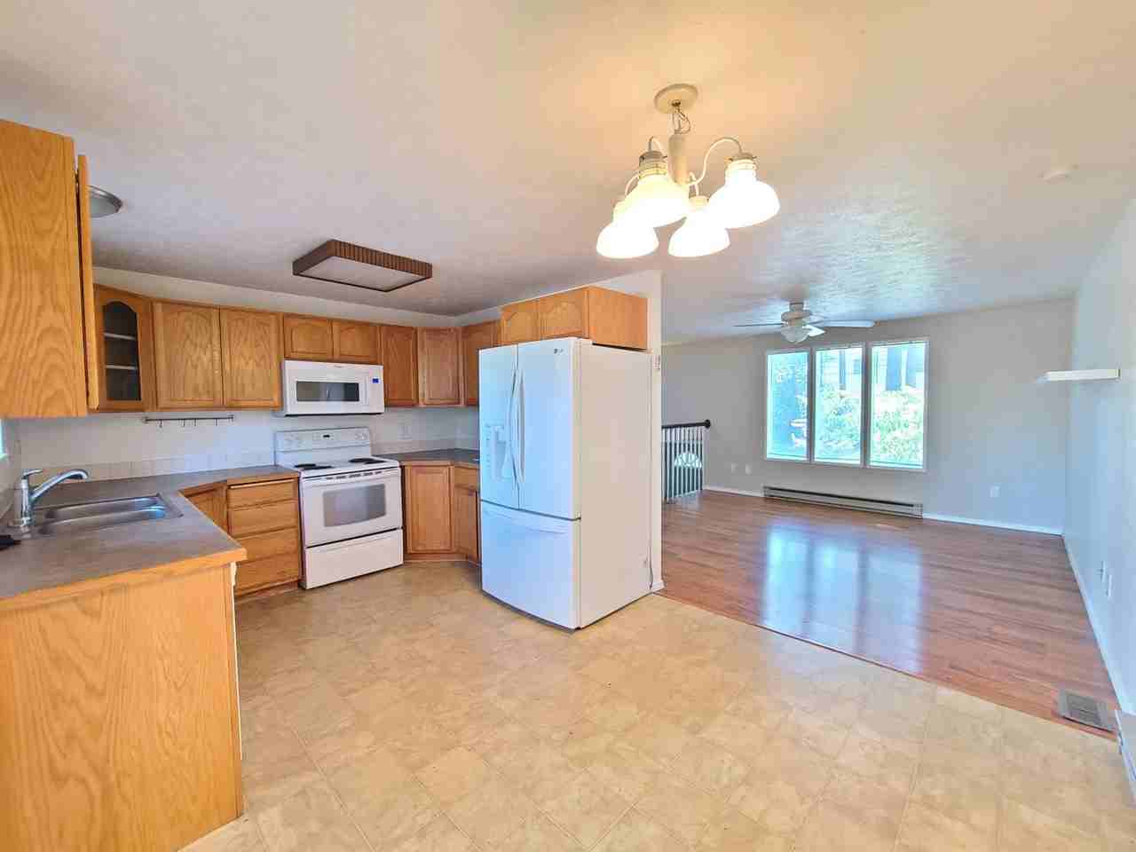 4107 E Pratt Ave - Photo 2 of 17