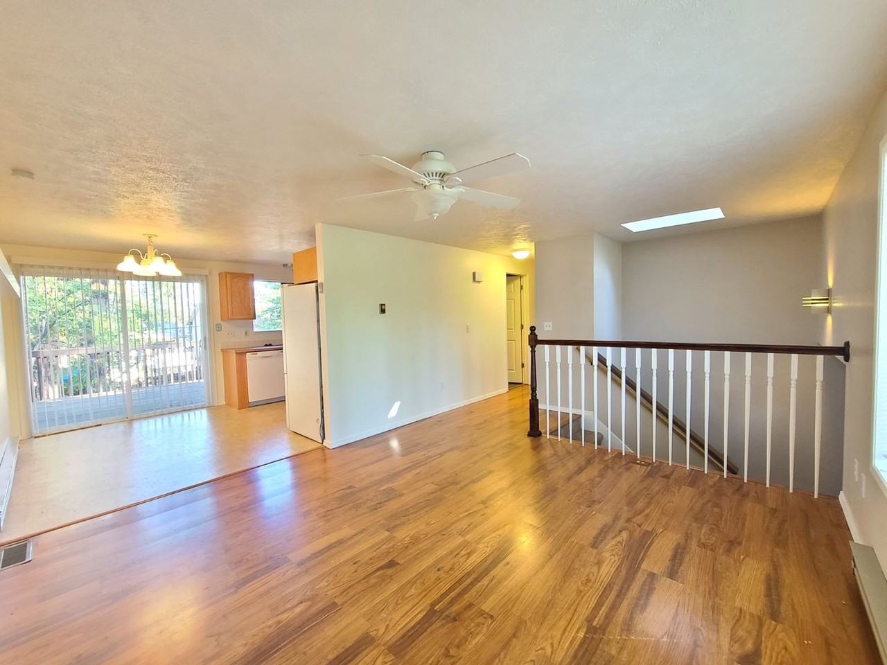 4107 E Pratt Ave - Photo 3 of 17