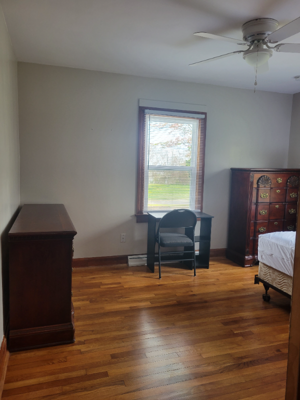 1 Private #IN - Photo 2 of 8