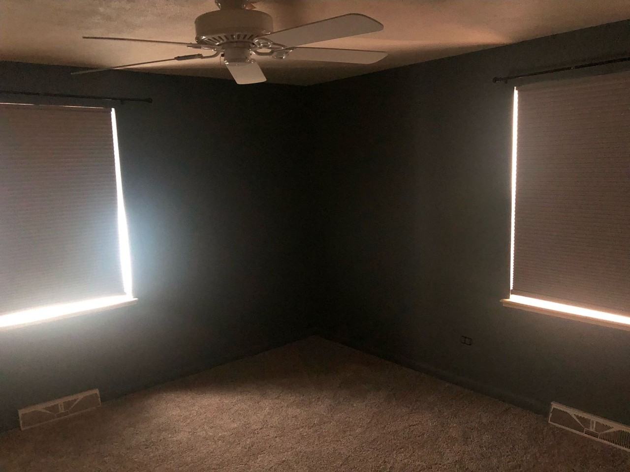 2414 N Vine St - Photo 7 of 19