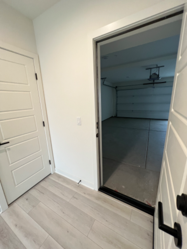 10563 Coupland Way - Photo 7 of 37