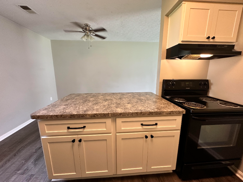 11201 Ginger Rd - Photo 2 of 13