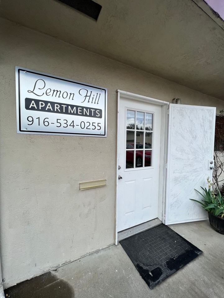 Lemon Hill Apartments - Photo 3 of 9