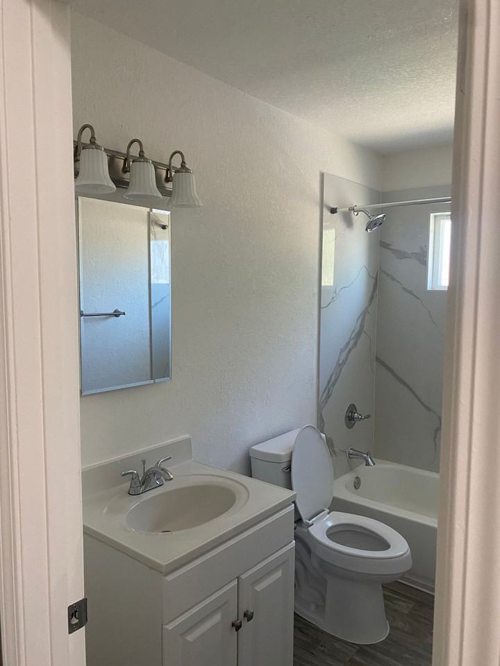 Lemon Hill Apartments - Photo 4 of 9