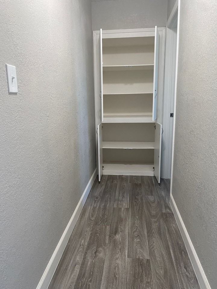 Lemon Hill Apartments - Photo 5 of 9