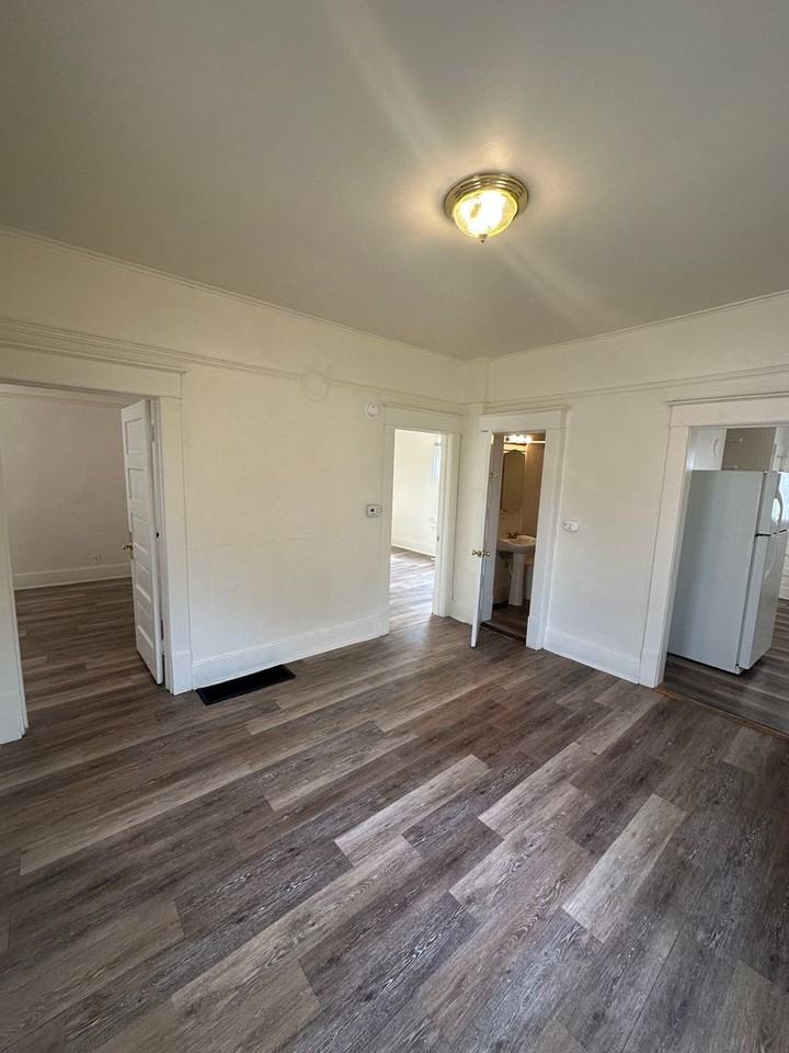 2028 7th Ave - Photo 3 of 12