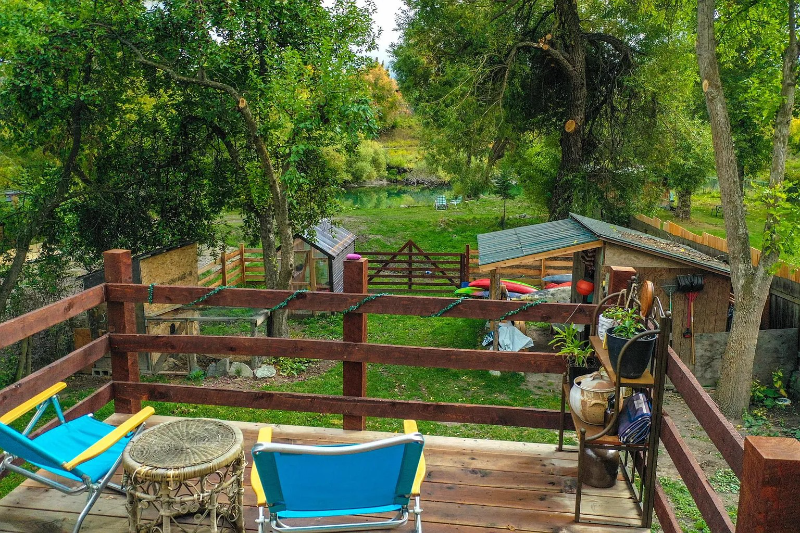 583 Baker Ave - Photo 7 of 31