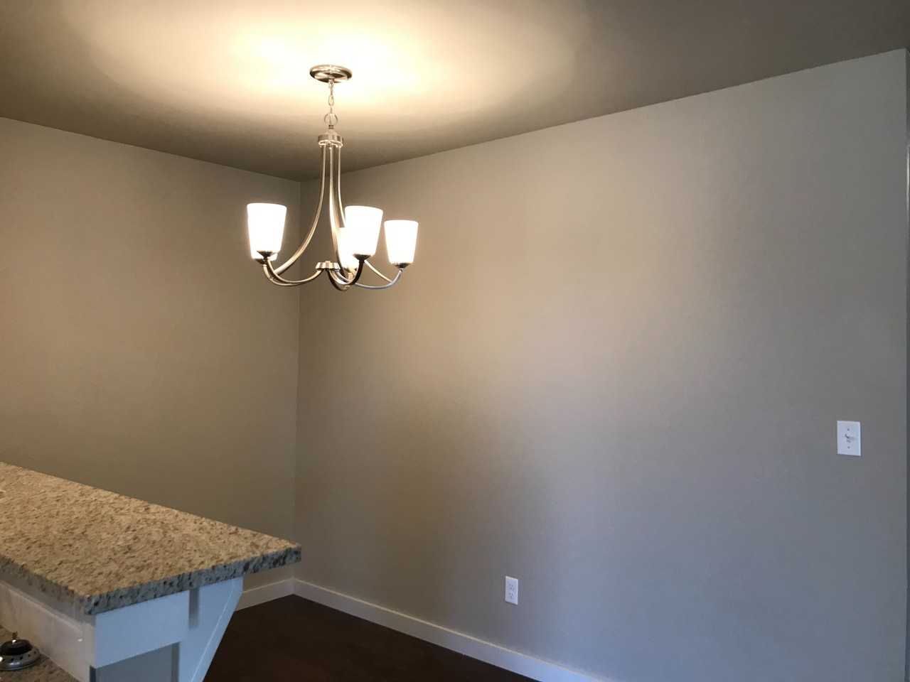 1421 Macalpine St - Photo 6 of 16