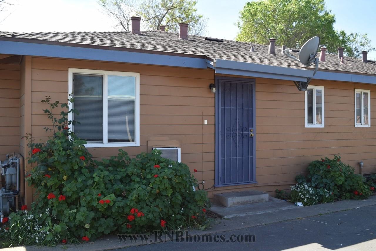 2011 Bell Ave #B - Photo 7 of 8