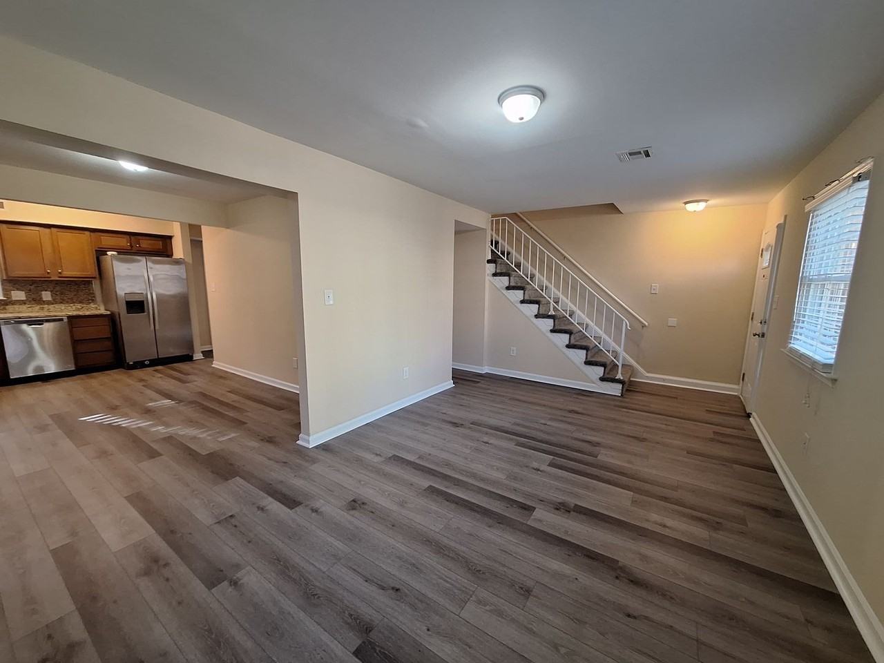408 Savage Dr #A - Photo 2 of 18