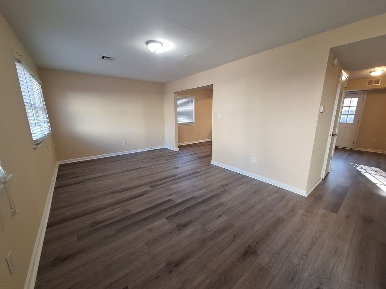 408 Savage Dr #A - Photo 3 of 18