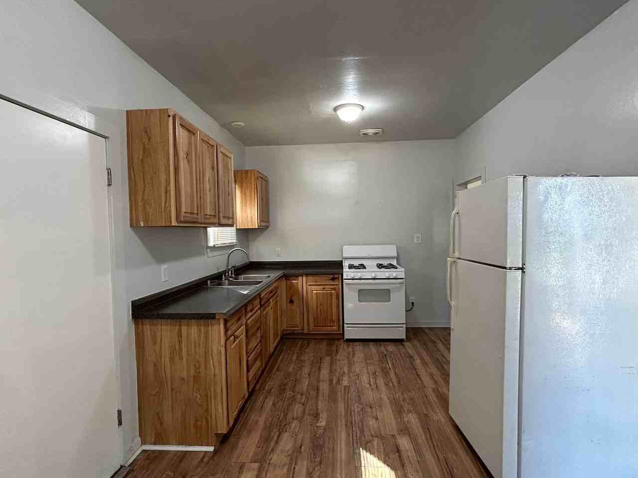 8 Acacia Ave - Photo 5 of 5