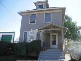 3736 Se Belmont St - Photo 1 of 1