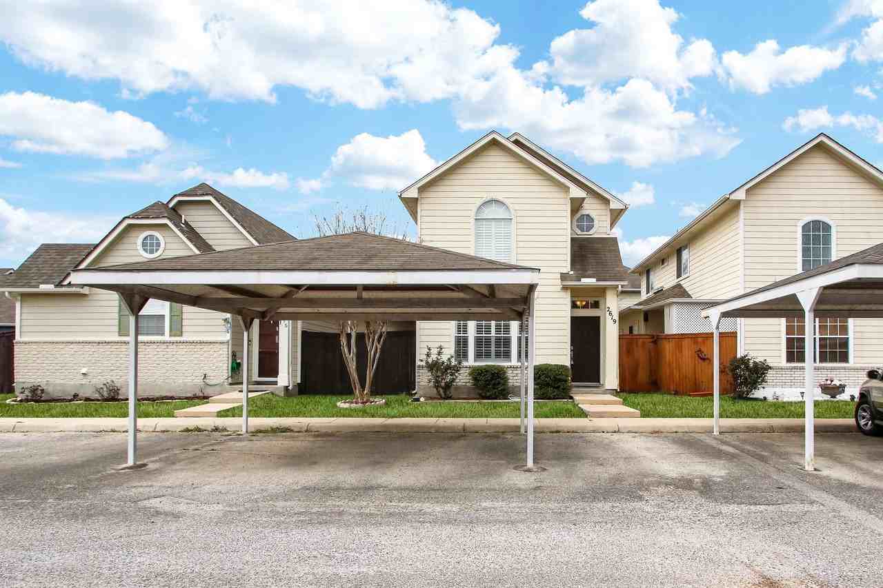 2619 Crown Arbor Dr - Photo 2 of 27