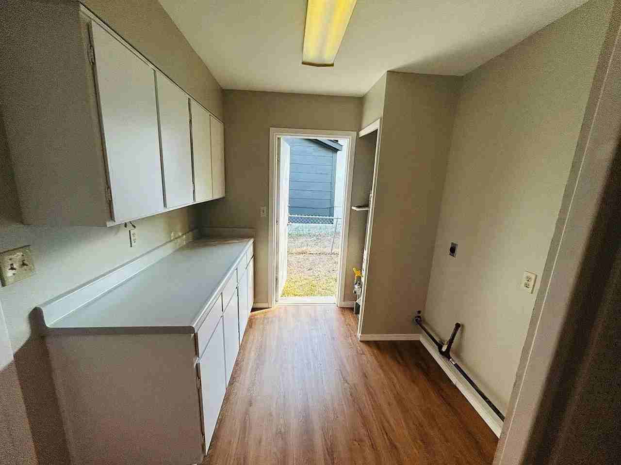 7902 Rustic Forest Dr - Photo 4 of 13