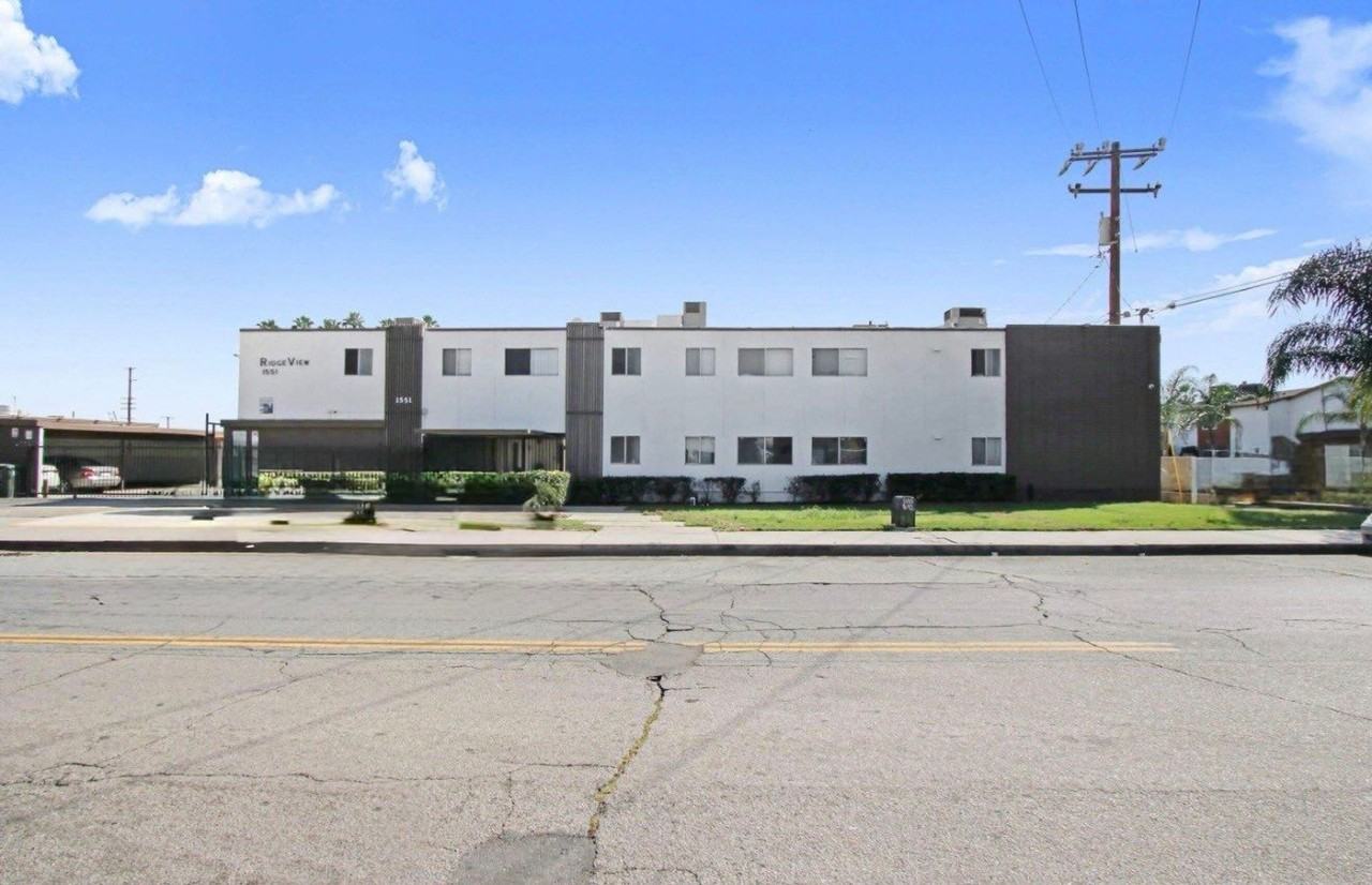 Ridgeview Apartments - Photo 7 of 8