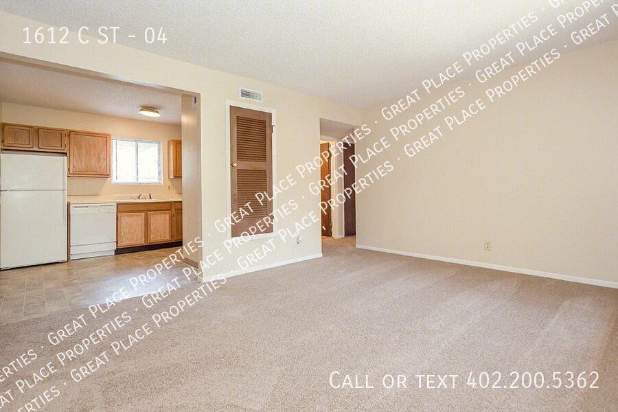 1612 C St #04 - Photo 6 of 13