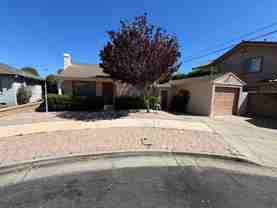 214 S Bonita St - Photo 1 of 1