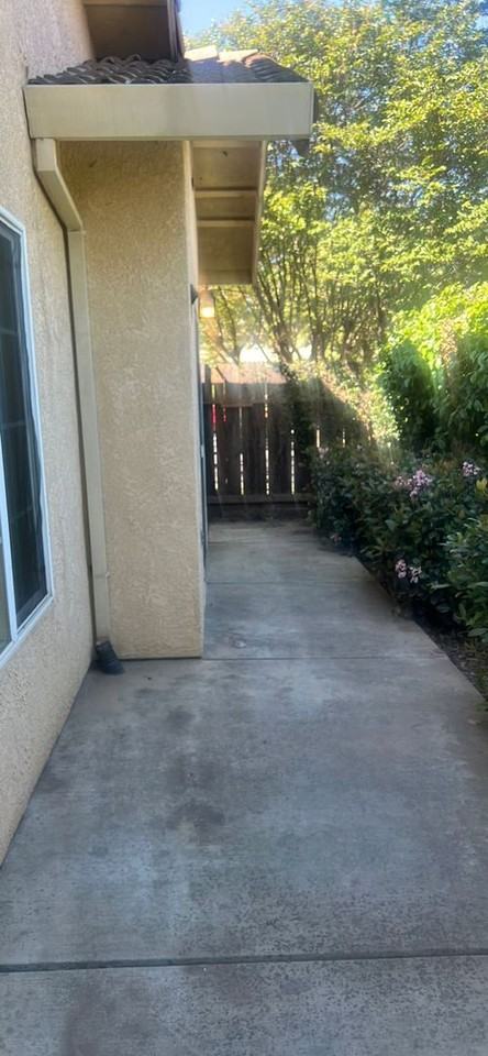 603 Gateway Dr - Photo 4 of 5