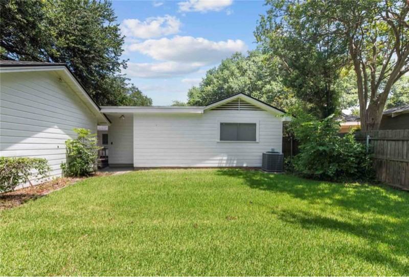 357 Arthur Ave - Photo 6 of 32