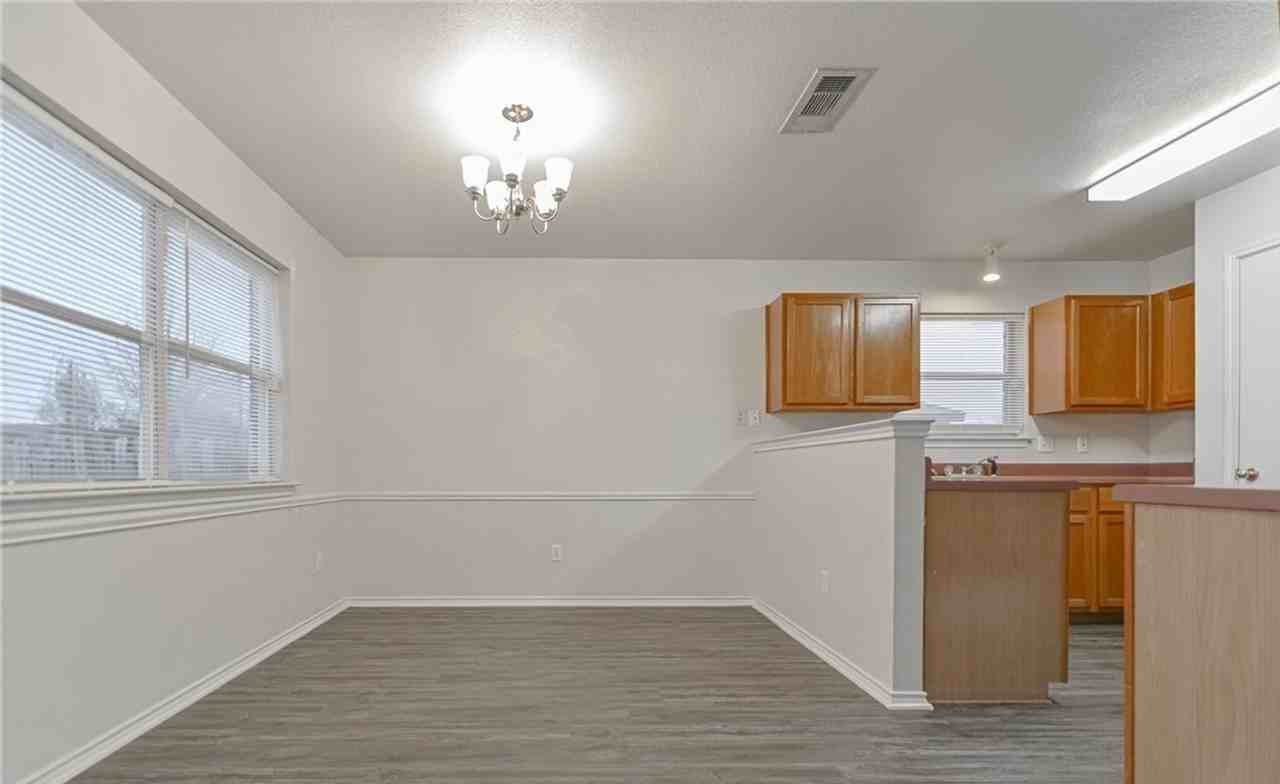 3109 Rampart Loop - Photo 7 of 15