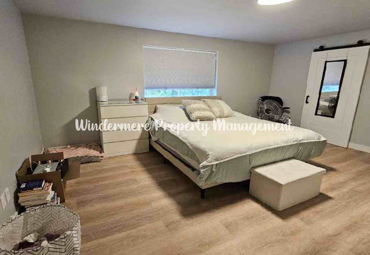 2715 Maryland Way E - Photo 7 of 19