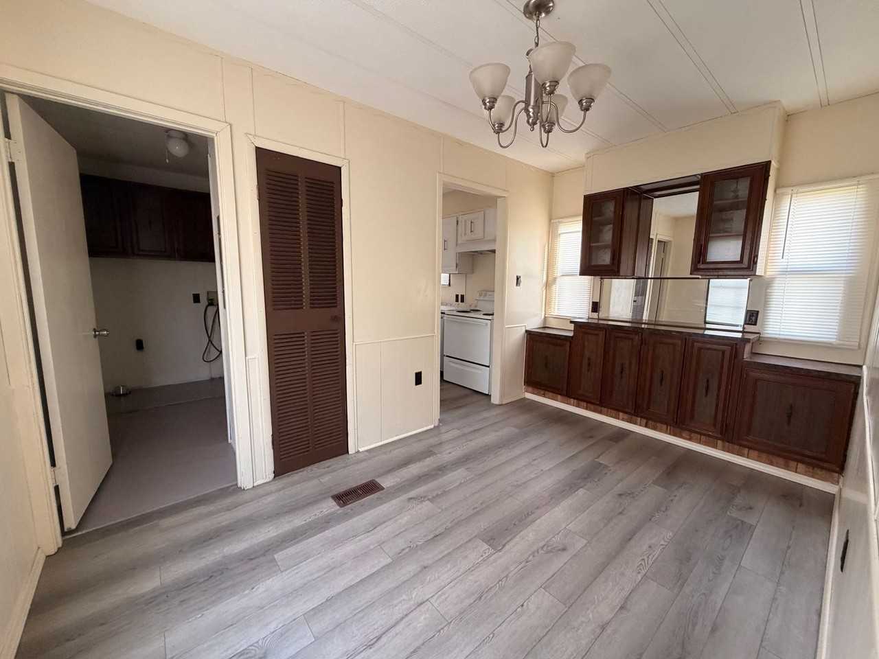 66 N Market St - Photo 6 of 19