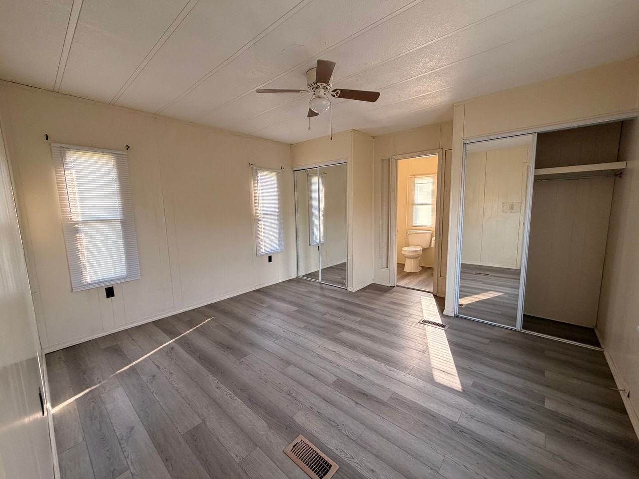 66 N Market St - Photo 7 of 19