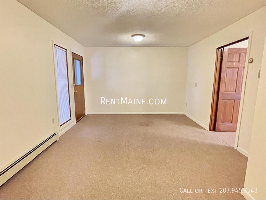 202 Main Rd #B - Photo 4 of 11