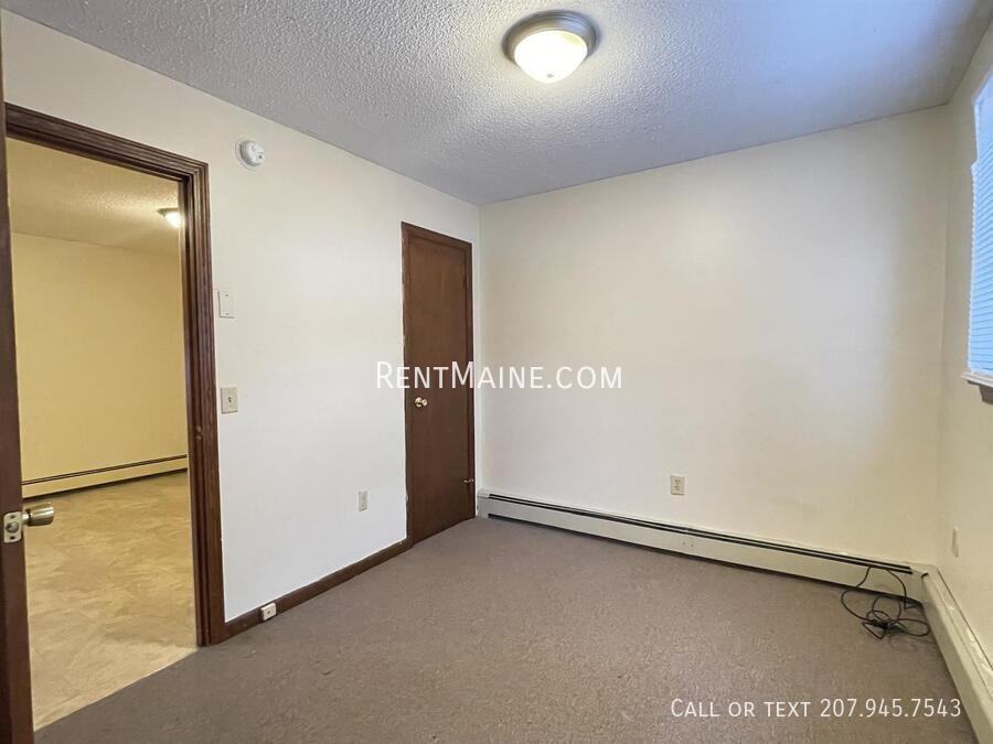 202 Main Rd #B - Photo 6 of 11