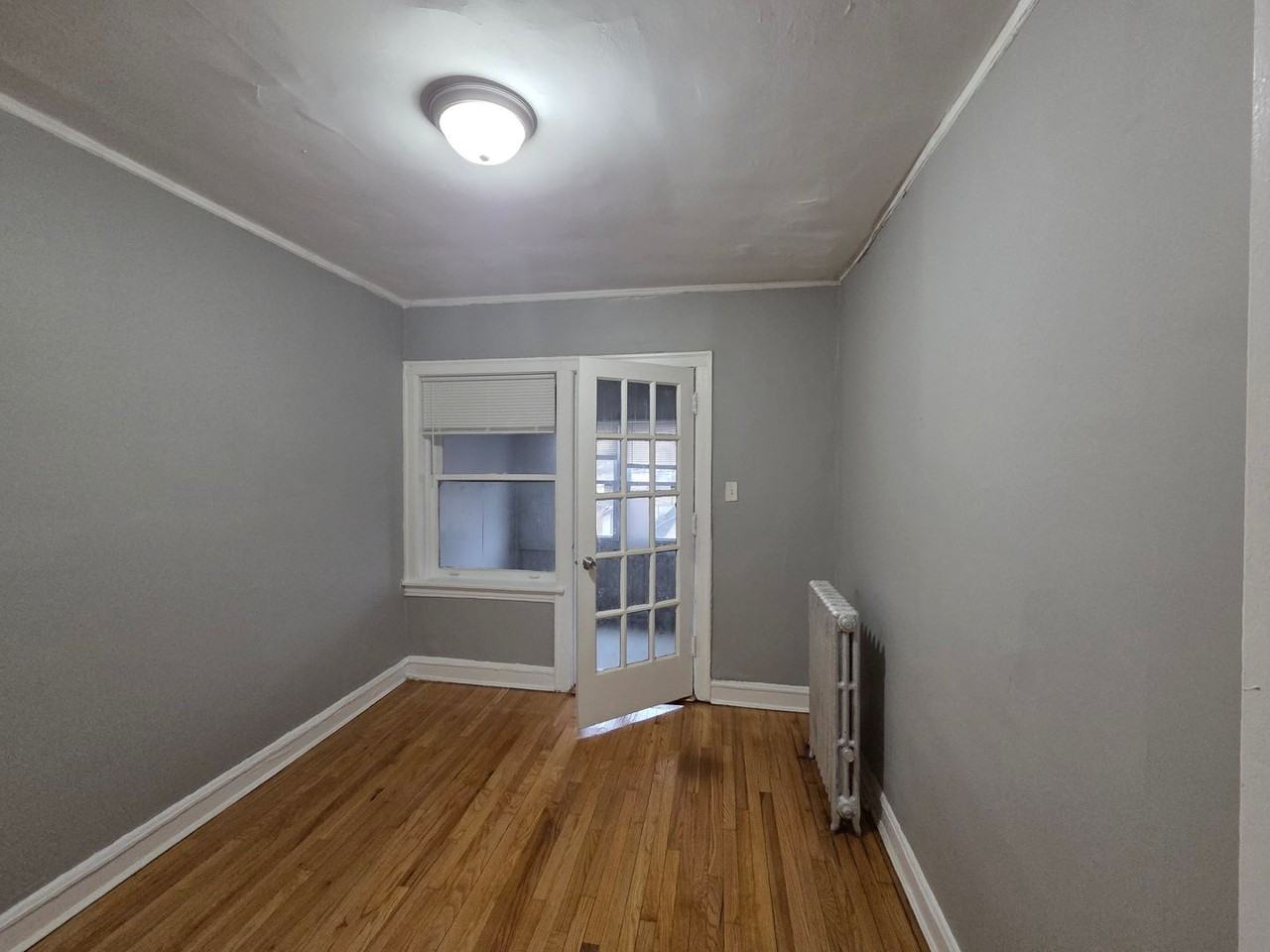7527-29 S Colfax Ave - Photo 5 of 7
