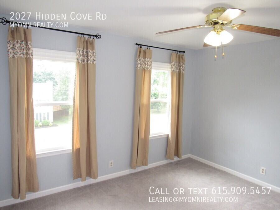 2027 Hidden Cove Rd - Photo 3 of 22