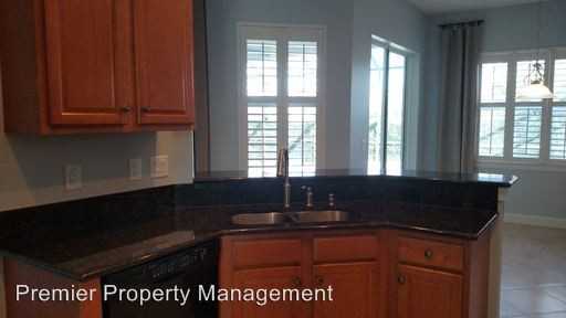 8171 Jefferson Ct - Photo 3 of 12