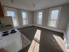 featured image of 173 Washington St #5