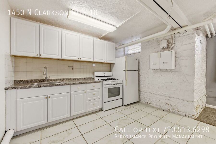 1450 N Clarkson St #10 - Photo 3 of 17